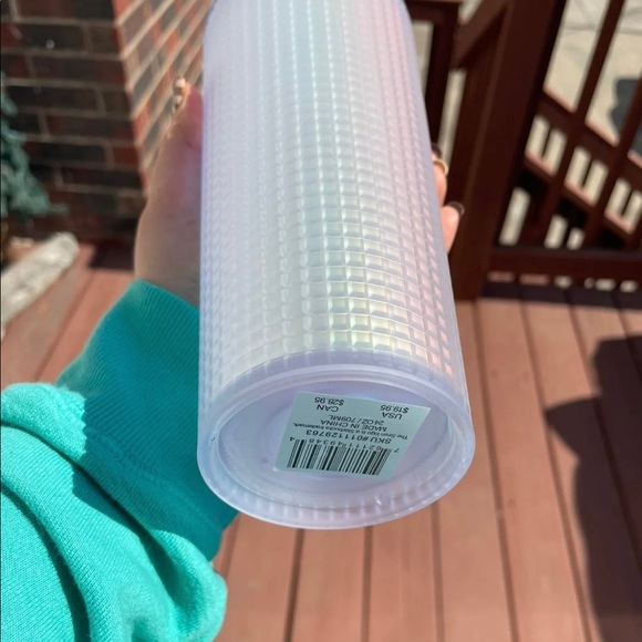 Starbucks Iridesdent Unicorn White Soft Grid 20 oz Tumbler Spring 2022 NWT - Picture 6 of 6